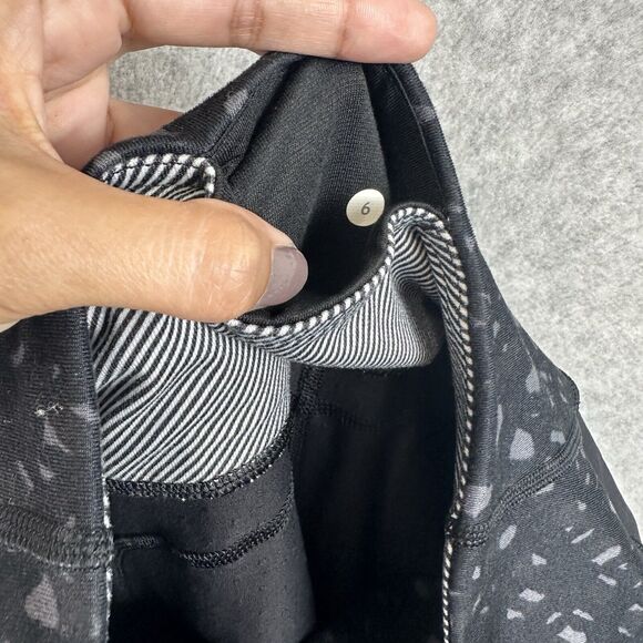 Lululemon Womens 6 Black Gather and Crow Crop Leggings Split Hem Athletic Pants - Picture 6 of 8